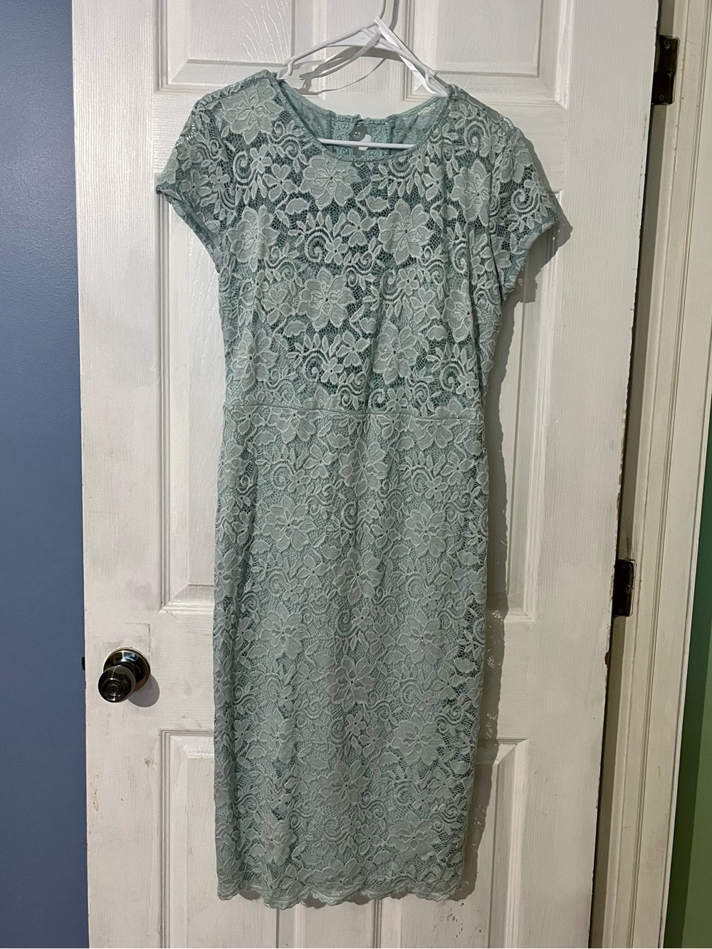 Elegant Mint Lace Midi Dress - Women's Formal Occasion Dress